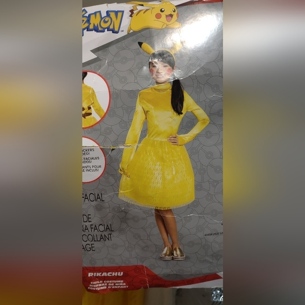 Pokemon costume for girls size 10/12